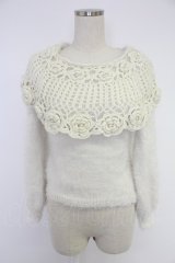 axes femme POETIQUE / 鈎針編み襟デザインニットプルオーバー  アイボリー T-25-12-03-003-AX-TO-SA-ZI