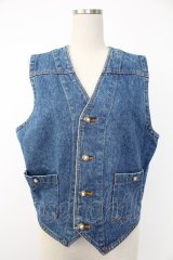 INGEBORG / ボタン配色デニムベスト  ブルー T-25-12-07-015-LO-TO-OW-ZT