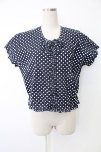 INGEBORG / 水玉半袖ブラウス  ネイビー×シロ T-25-12-07-017-LO-BL-OW-ZT