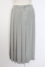 画像2: INGEBORG / ドット柄プリーツスカート  グレー T-25-12-07-027-LO-SK-OW-ZT453 (2)