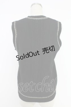 画像2: KANEKO ISAO / 花モチーフ使いニットベスト  クロ T-25-12-10-013-EL-TO-OW-ZT