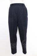 INGEBORG / テーパードパンツ  ネイビー T-25-12-10-024-LO-PA-OW-ZT