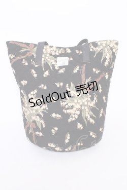 画像1: KANEKO ISAO / ポーチ付きすずらん柄キルティングバッグ  クロ×アイボリー T-25-12-10-030-EL-BG-OW-ZT-K012