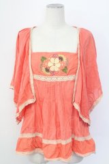 Rojita / フラワー刺繍トップス  オレンジピンク T-25-12-11-027-LO-TO-SA-ZT