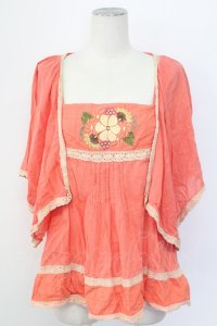 Rojita / フラワー刺繍トップス  オレンジピンク T-25-12-11-027-LO-TO-SA-ZT
