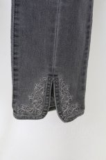 画像4: axes femme / 刺繍スリットフィットデニム L グレー T-25-12-11-052-AX-PA-SA-ZI (4)
