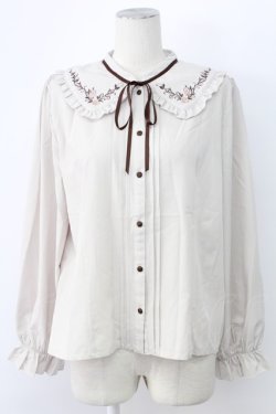 画像1: axes femme / ブーケ刺繍フリル襟ブラウス L ベージュ T-25-12-11-012-AX-BL-SA-ZT