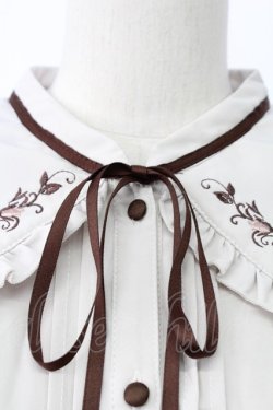 画像4: axes femme / ブーケ刺繍フリル襟ブラウス L ベージュ T-25-12-11-012-AX-BL-SA-ZT