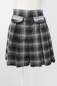 axes femme / レースポケットデザインチェックショートパンツ  グレー T-25-12-17-035-AX-PA-SA-ZT