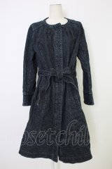 INGEBORG / フラワー刺繍デニム風ロングコート  青デニム T-25-12-17-045-LO-CO-SA-ZT