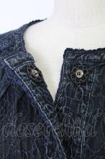画像3: INGEBORG / フラワー刺繍デニム風ロングコート  青デニム T-25-12-17-045-LO-CO-SA-ZTC010 (3)
