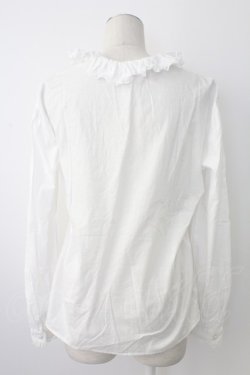 画像2: INGEBORG / レース&ピンタックくるみボタンブラウス  ホワイト T-25-12-17-001-LO-BL-SA-ZT