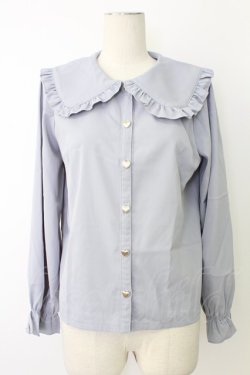 画像1: axes femme POETIQUE / ハート釦丸襟ブラウス  グレー T-25-12-17-012-AX-BL-SA-ZT