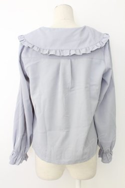 画像2: axes femme POETIQUE / ハート釦丸襟ブラウス  グレー T-25-12-17-012-AX-BL-SA-ZT