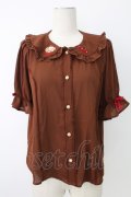 axes femme kawaii / クマパフェ刺繍ブラウス  ブラウン T-25-12-17-017-AX-BL-SA-ZT