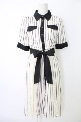 axes femme / マルチストライプ柄シャツワンピース  白Ｘ黒 T-25-12-17-025-AX-OP-SA-ZT