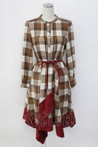 axes femme / ハイネックチェック長袖ワンピース  ブラウン T-25-12-18-025-AX-OP-SA-ZT