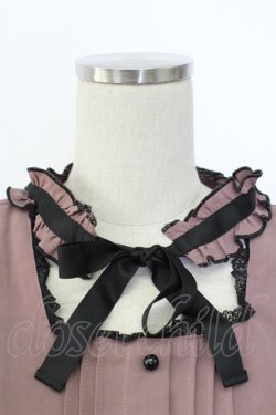 画像4: Rojita / デコルテ開きラッフルボリュームブラウス  ピンクＸ黒 T-25-12-18-011-LO-BL-SA-ZT