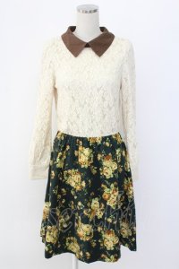 axes femme / レース切り替えネックレス風ワンピース M グリーン T-25-12-18-014-AX-OP-SA-ZT