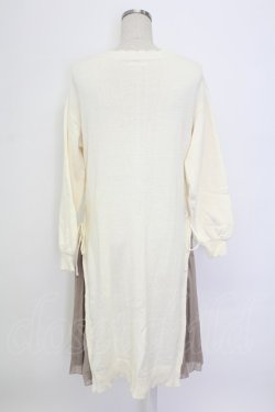 画像2: axes femme / サイドプリーツニットワンピース M ホワイト T-25-12-18-015-AX-OP-SA-ZT