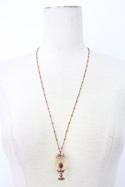 画像2: axes femme / ローズカメオ風モチーフネックレス  ピンクゴールド T-25-12-21-042-AX-AC-SA-ZT