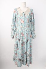 画像1: axes femme / 音楽と薔薇柄ドレス風ワンピース  青 T-25-12-21-026-AX-OP-SA-ZT529 (1)
