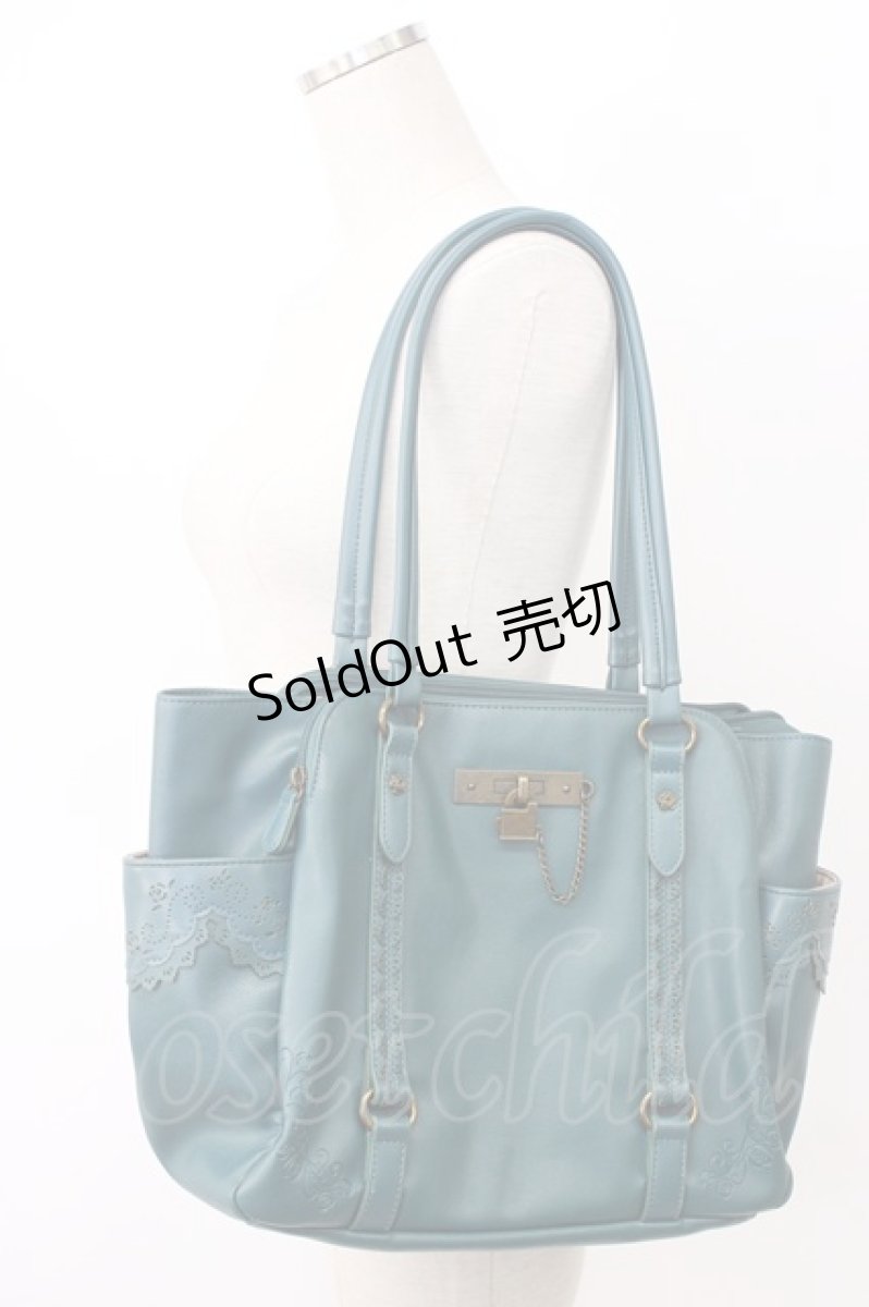 画像1: axes femme / 鍵チェーンローズ型押しバッグ  グリーン T-25-12-22-041-AX-BG-SA-ZTK020 (1)
