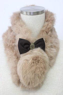 画像1: axes femme / ブローチ付きファーティペット  モカ T-25-12-22-043-AX-ZA-SA-ZT