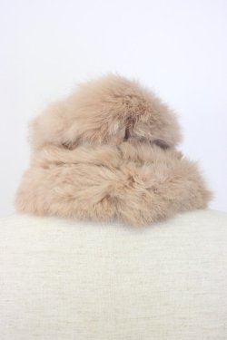 画像2: axes femme / ブローチ付きファーティペット  モカ T-25-12-22-043-AX-ZA-SA-ZT