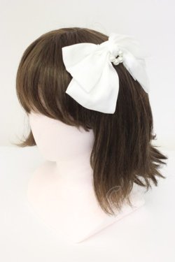 画像1: axes femme / パール付サテンリボンクリップ  生成り T-25-12-22-044-AX-AC-SA-ZT