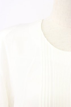 画像4: INGEBORG / ピンタック後ろボタンブラウス  アイボリー T-25-12-22-001-LO-BL-SA-ZT