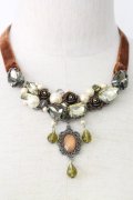 axes femme / ゴージャスビジューチョーカー  カーキ T-25-12-26-040-AX-AC-SA-ZT