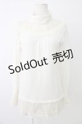 axes femme / ハイネック裾レースプルオーバー  アイボリー T-26-01-09-004-AX-TO-SA-ZT
