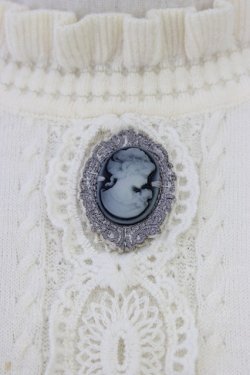 画像3: axes femme / カメオ付ペプラムニット  キナリ T-26-01-09-007-AX-TO-SA-ZT