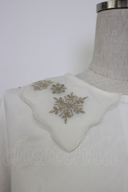 画像5: F i.n.t / スノーフレーク刺繍衿ブラウス  オフホワイト T-26-01-13-002-CA-BL-SA-ZT