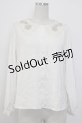 F i.n.t / スノーフレーク刺繍衿ブラウス  オフホワイト T-26-01-13-002-CA-BL-SA-ZT