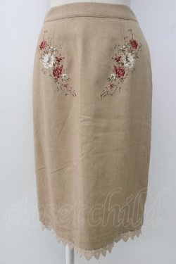 画像1: axes femme / 刺繍入りタイトスカート  ブラウン T-26-01-13-014-AX-SK-IG-ZT