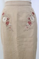 画像3: axes femme / 刺繍入りタイトスカート  ブラウン T-26-01-13-014-AX-SK-IG-ZT531 (3)