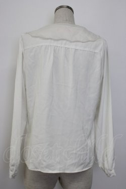 画像2: F i.n.t / スノーフレーク刺繍衿ブラウス  オフホワイト T-26-01-13-002-CA-BL-SA-ZT