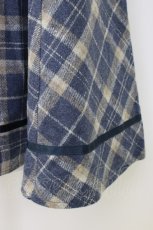画像4: axes femme / 起毛チェック編上スカート  ブルー T-26-01-16-022-AX-SK-SA-ZT565 (4)