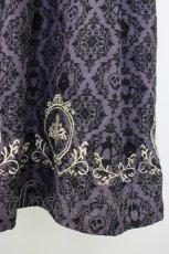 画像5: axes femme / Disneyダークオーナメント柄スカート  パープル T-26-01-18-026-AX-SK-SA-ZT570 (5)