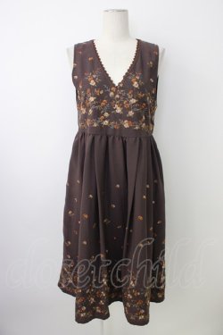 画像1: axes femme / 刺繍入りワンピース  ブラウン T-26-01-18-012-AX-OP-SA-ZT