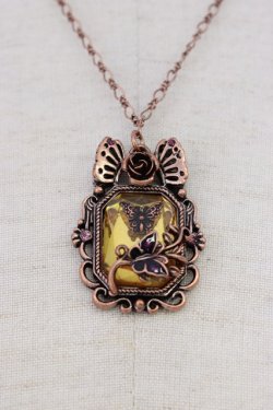 画像2: axes femme / 蝶封入ショートネックレス  ブロンズ T-26-01-21-030-AX-AC-SA-ZT