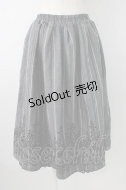 画像1: axes femme / 裾フロッキーローズストライプスカート  グレーＸ黒 T-26-01-21-015-AX-SK-SA-ZT552