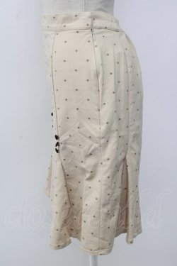 画像3: an another angelus / 釦使い裾マーメイドスカート  アイボリー T-26-01-26-030-CA-SK-SA-ZT
