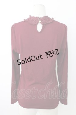 画像2: axes femme / ブローチ付ハイネックプルオーバー  ボルドー T-26-01-28-002-AX-TO-SA-ZT