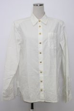 画像1: INGEBORG / カメリアリボン刺繍ポケットシャツ  ホワイト T-26-01-29-001-LO-BL-SA-ZT581 (1)