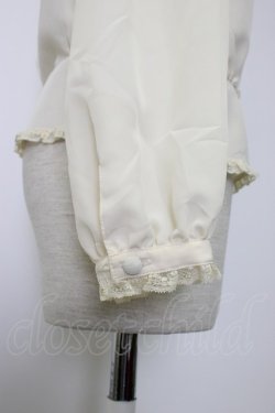 画像4: INGEBORG / レース2つリボン&襟ブラウス  キナリ T-26-01-29-002-LO-BL-SA-ZT