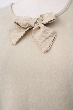 画像5: INGEBORG / 胸元リボン付ベロア風プルオーバー  若草 T-26-01-29-006-LO-TO-SA-ZT581