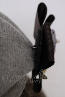 画像4: axes femme / 巻きバラリボンブローチ付きベレー  グレー T-26-02-01-025-AX-AC-SA-ZT
